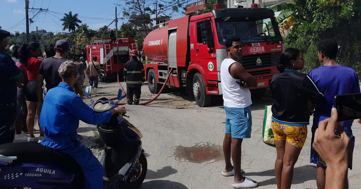 Se Incendia Una Vivienda En El Reparto Mantilla En La Habana