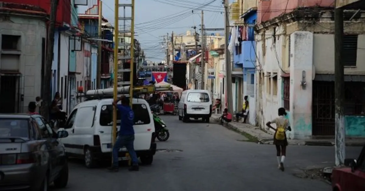 Alarma entre cubanos en Luyanó por excesiva venta de droga en las calles