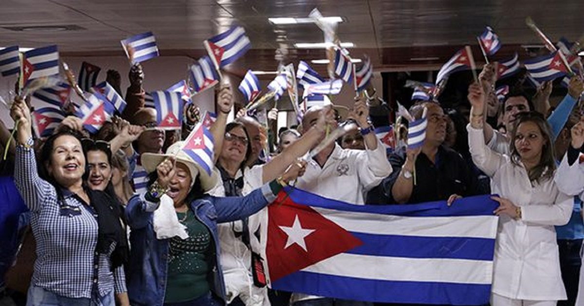Portugal quer contratar 300 médicos cubanos